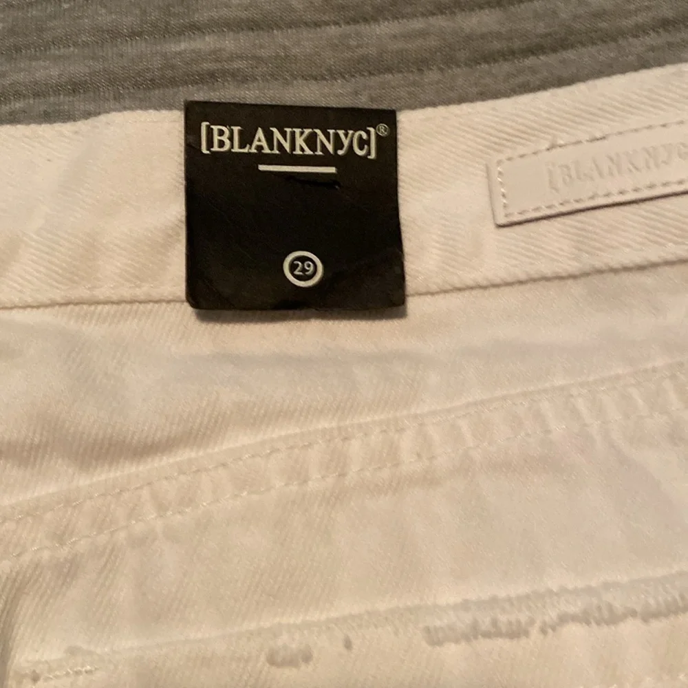 Blank NYC High Rise white distressed button fly jean shorts size 29
